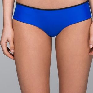 lululemon athletica Swim - Lululemon surf to sand swim bottom sz 6 lululemon athletica Swim - Lululemon surf to sand swim bottom sz 6